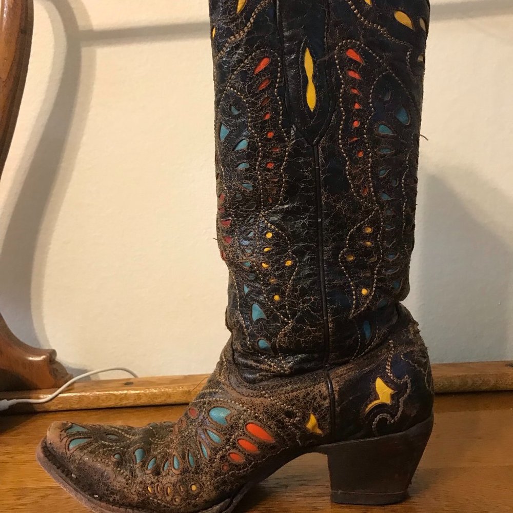 Corral Vintage Butterfly Cowboy Boots VERY Well Broken In
